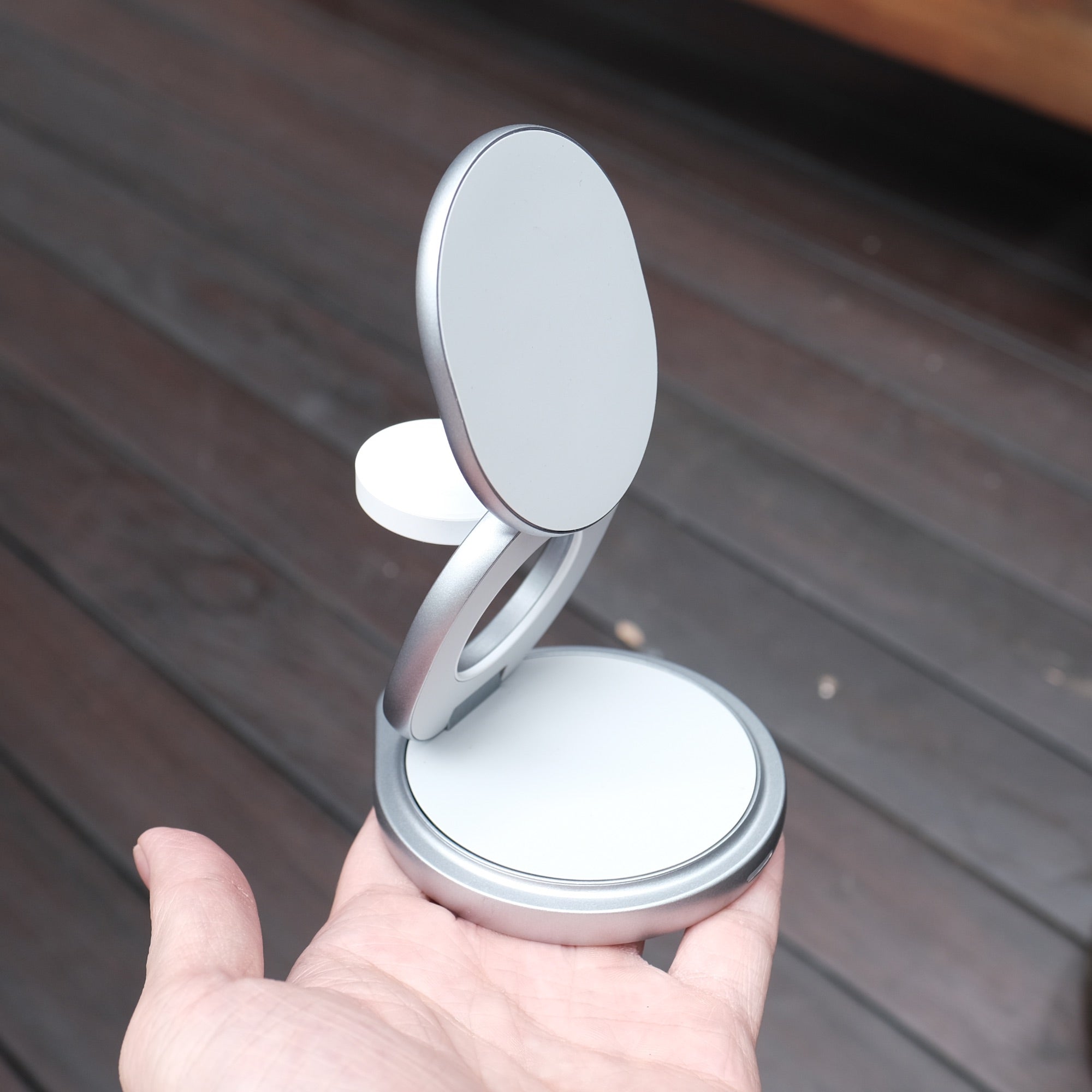 The Nexus 3-in-1 Wireless Charger - Lightweight Aluminium Construction