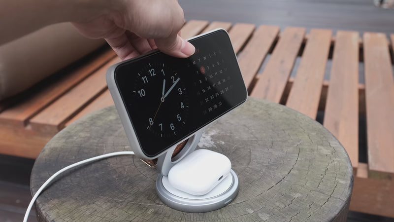 The Nexus 3-in-1 Wireless MagSafe Charger - Swivelling Base