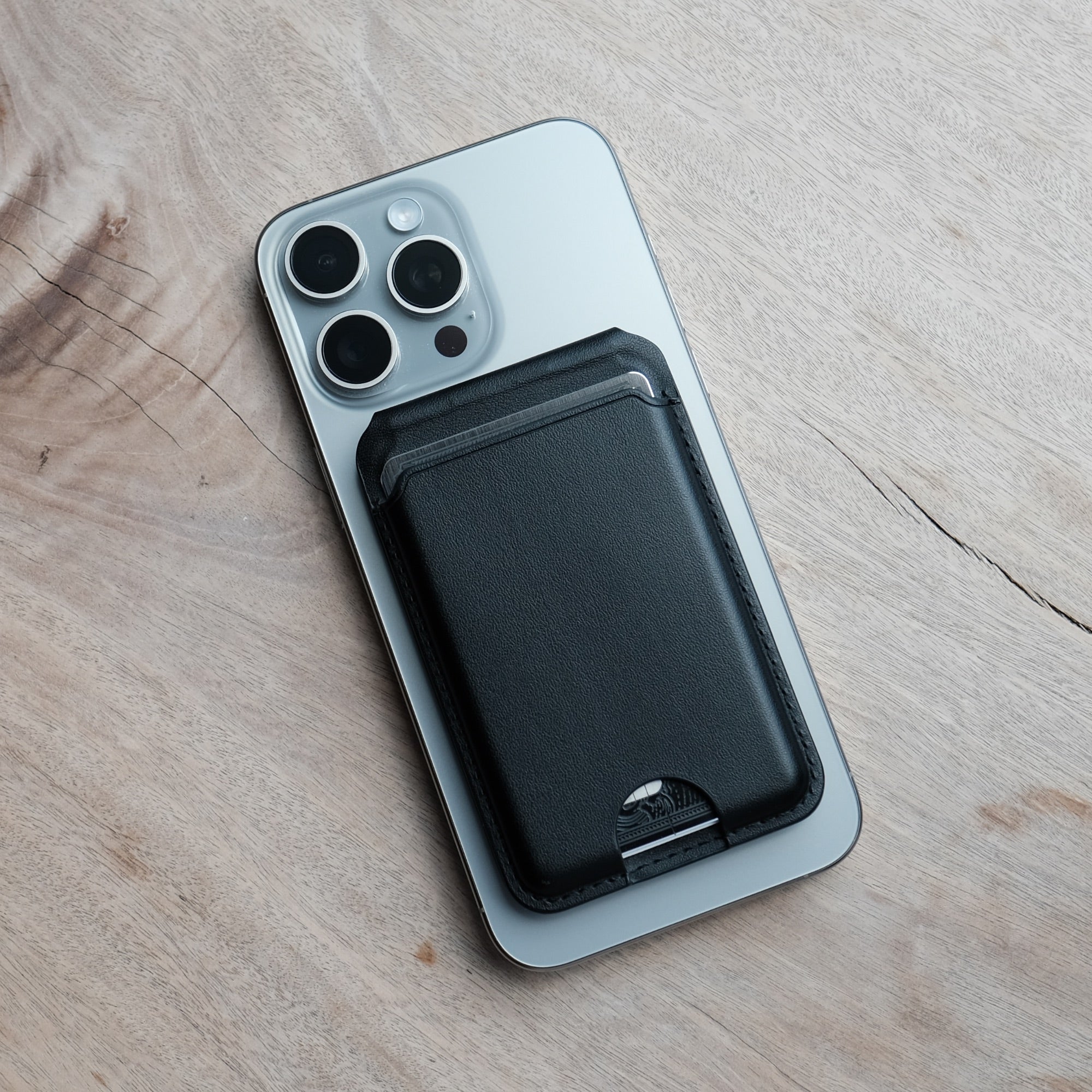Bare Cases - MagSafe Wallet with Stand