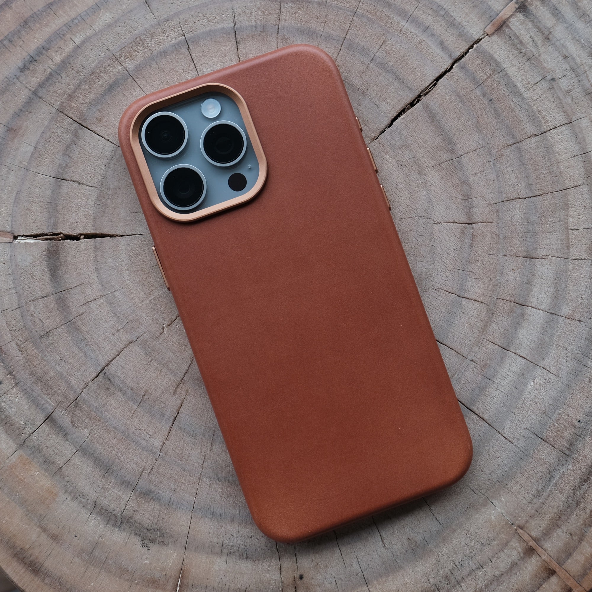 Bare Skin Case for iPhone 15 Pro Max - Full-Grain Leather Case with MagSafe for iPhone 15 Pro Max - Saddle Brown