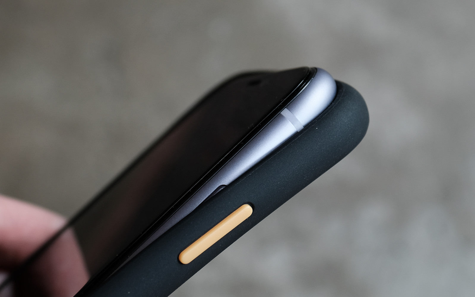 Bare Armour - Minimalist Shock Resistant Case for iPhone 11 - Shock-Resistant Polymer
