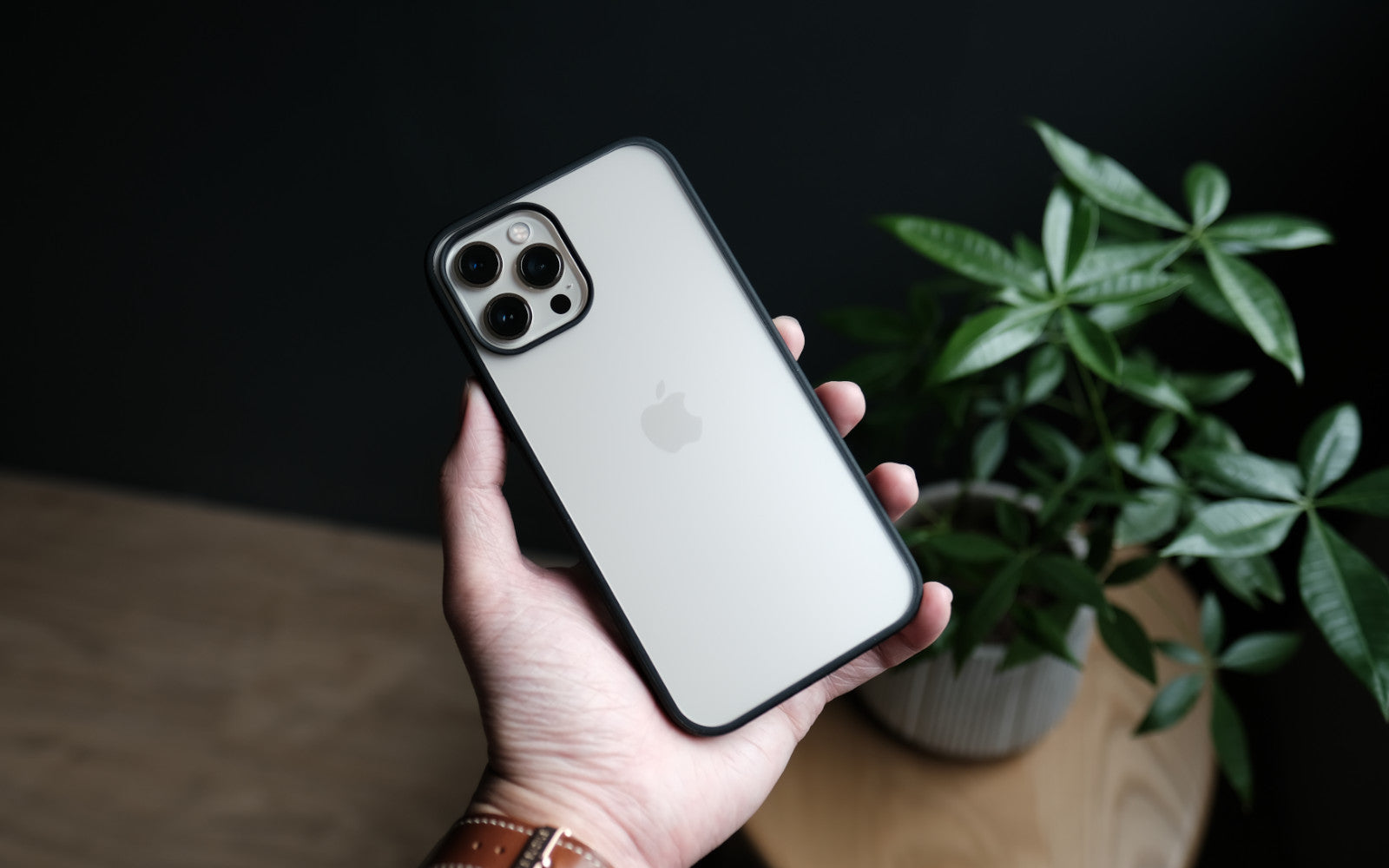 Bare Armour - Minimalist Shock Resistant Case for iPhone 12 Pro and iPhone 12 Pro Max - Branding-Free