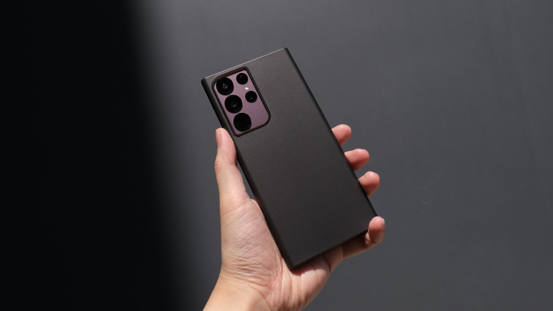 Bare Naked for S22 Ultra - The Thinnest Case for S22 Ultra - Video Banner